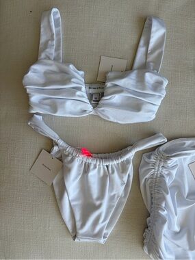 Divino & Seas White Ruched Bikini Set - Women's Swim